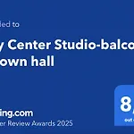 City Center Rooftop Balcony-Studio At Town Hall